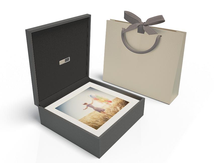 Premium Black Box 13x13 XL - Champagne USB, White Mats, Metallic Bag