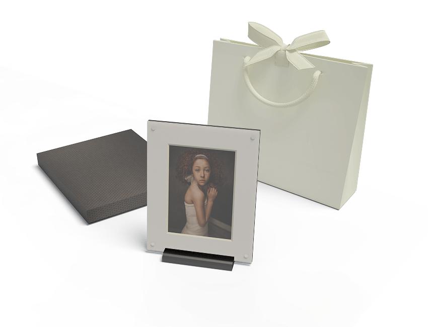 10x8 Folio Art Frame