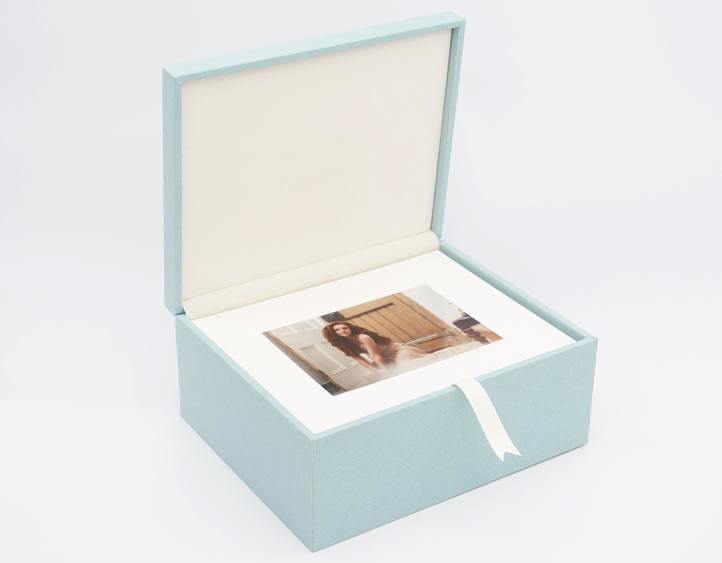 8x10 XL Premium Duck Egg Folio Box with 30 Standard 7x5 Ivory Mats