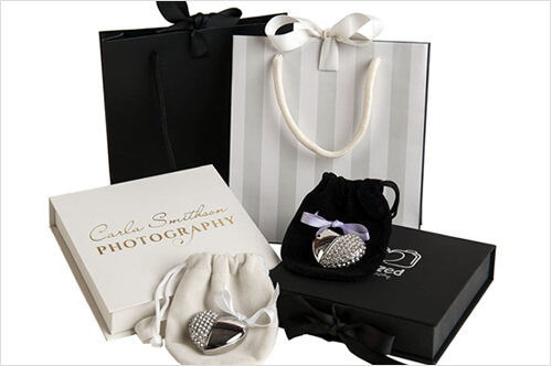 Jewelled Heart USB with Black and Ivory Boxes
