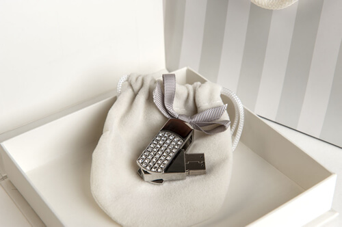 Clear Jewelled Twist USB in Ivory Box