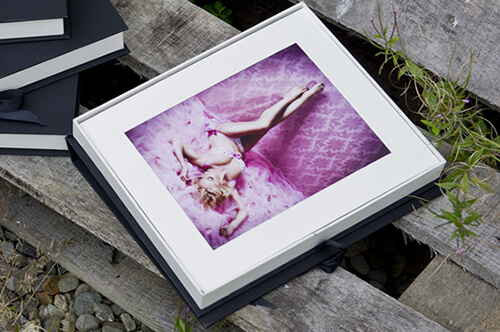 Black mount box with ivory mounts