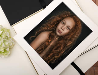 Signature 10x8 Folio Box with Rose Gold Crystal USB